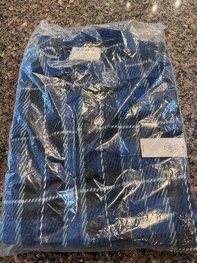 Old Navy Kids Boy Blue Plaid Shirt XS